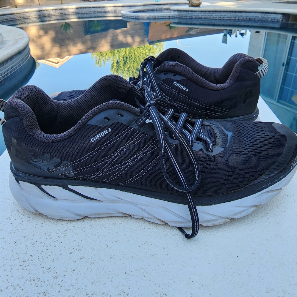 Hoka One One Womens Clifton 6 Size 9